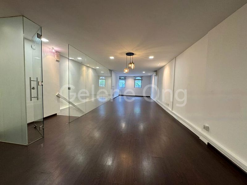 1 Bed Walk-up Apartment (Condo) for Rent in  River Valley Road - Image 4